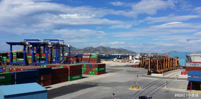 中国花260亿买下希腊港口已运行15年战略价值打脸质疑者！(图2)
