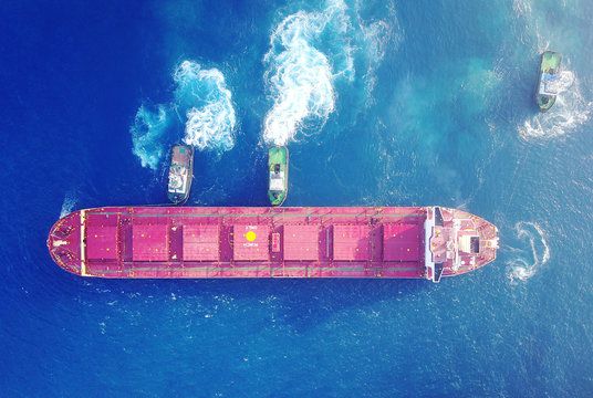 J9九游会：全球干散货市场风云变幻：希腊船东强势出击好望角型船领涨航运界(图3)