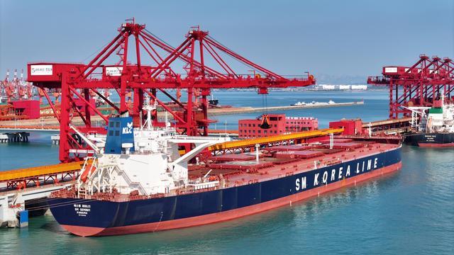 全国首个40万吨干散货数智码头在青岛投产(图3)