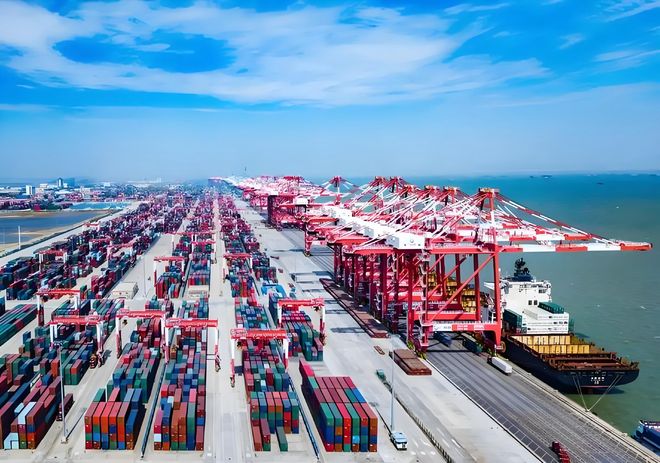 九游会J9：我国十大港口货运吞吐量巨大(图5)