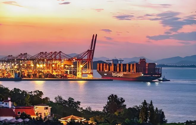 九游会J9：我国十大港口货运吞吐量巨大(图8)