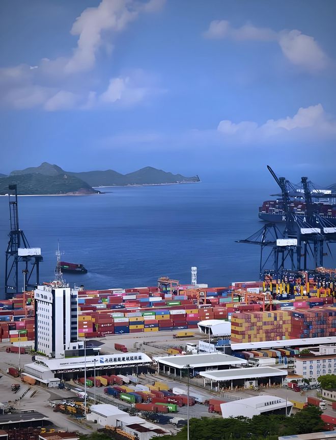 九游会J9：我国十大港口货运吞吐量巨大(图9)