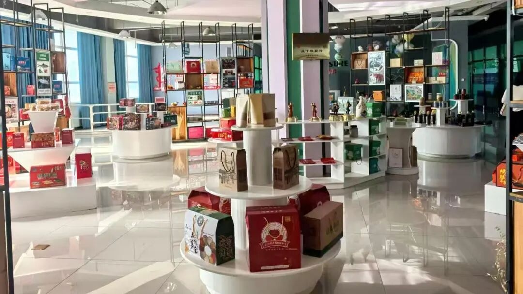 九游会J9：【报时甘肃经济】前三季度金昌进出口总值稳居全省第一(图2)