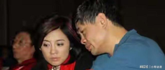 富豪爱上前央视女主持为娶她为妻掏了巨额分手费如今过得怎样(图5)