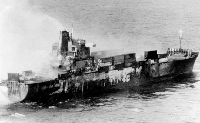 武装集装箱船是驱逐舰火力的玻璃大炮但展示的是血战到底的决心(图4)