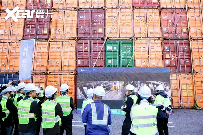 欧曼银河5M换电重卡再次交付盐田港助力绿色生态港口建设(图2)