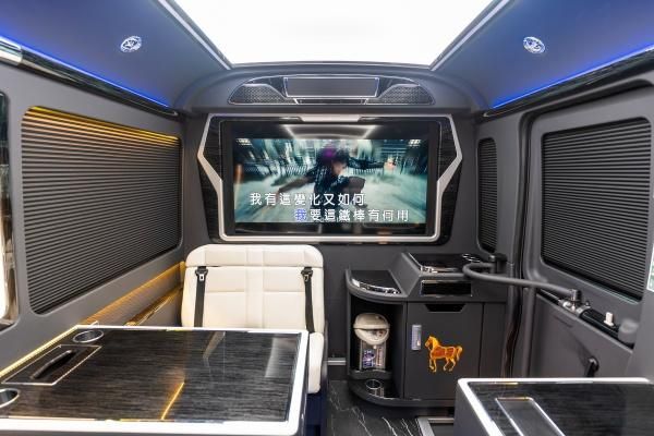 红旗国悦15座最新报价红旗国悦最低多少钱免费送货上门(图4)